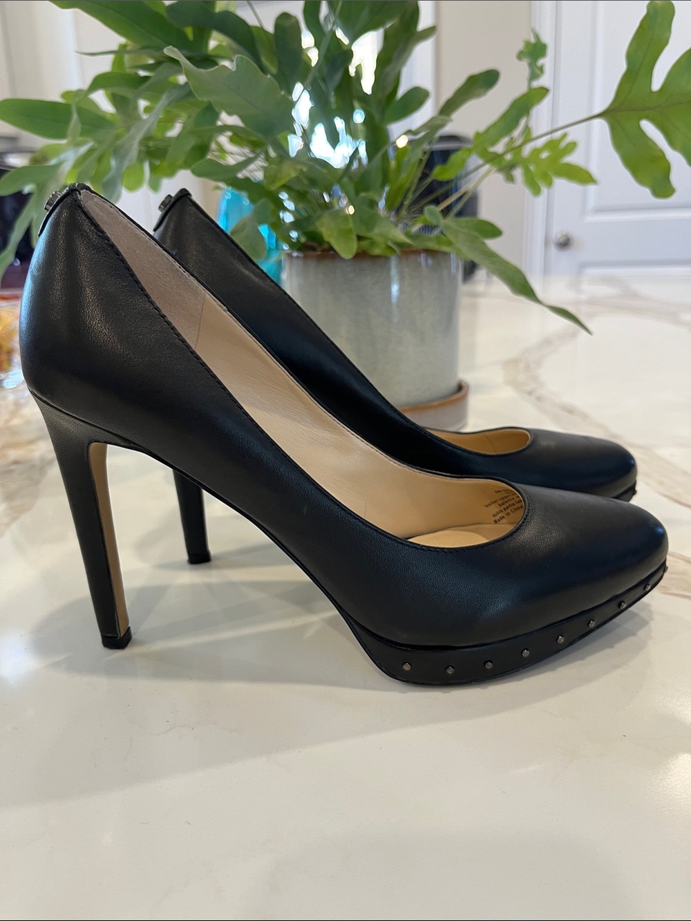 Karl Lagerfeld Paris Black Leather 4”High Stiletto Heel Studded platform Pumps